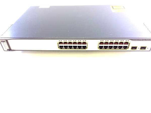 24 x 10 / 100 Port + 2 SFP, PoE, Standard Image
