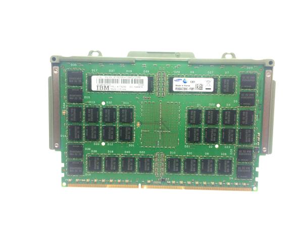 0 / 32GB (DDR3 1066MHz POWER7 CUoD DIMM)
