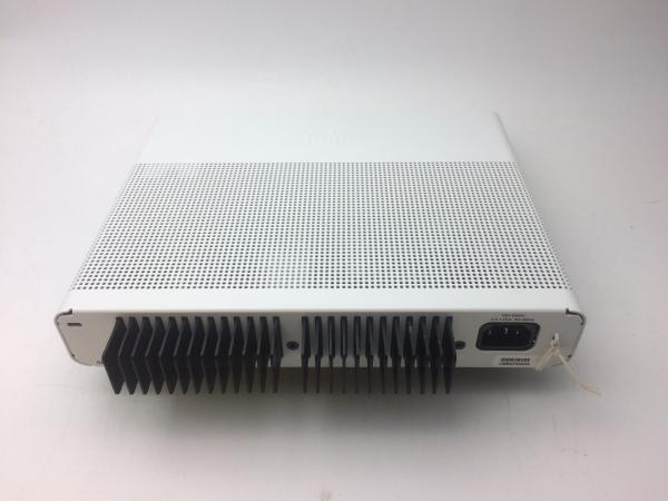 Catalyst 3560 Compact 12 10 / 100 PoE + 1 T / SFP; IP Base Image